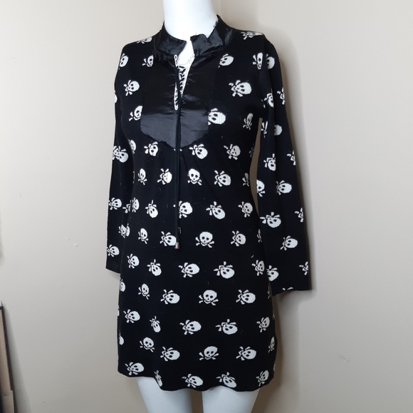 Knit Skull Dress - Picture 7 of 11
